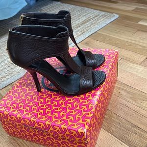 Tory Burch heels size 7.5